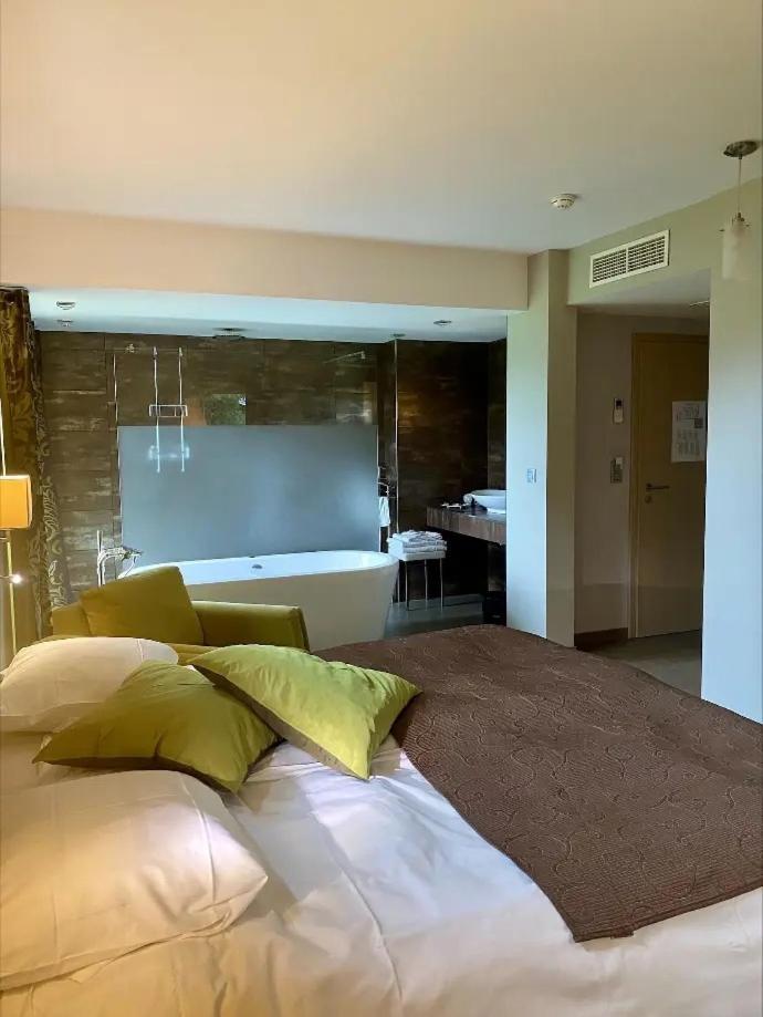 Hotel L'Ami Du Chambertin Тимистер Экстерьер фото