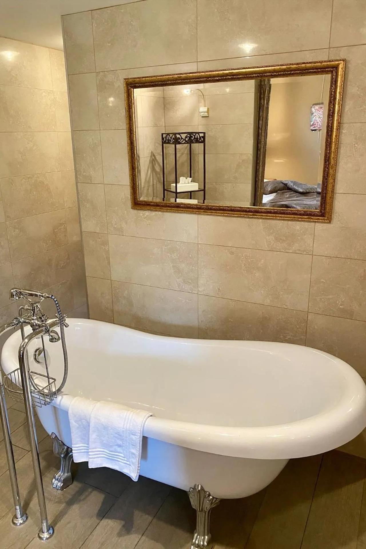 Hotel L'Ami Du Chambertin Тимистер Экстерьер фото